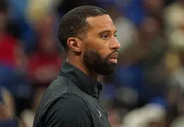 米兰官网-包含底特律活塞赛前复出首秀国际比赛日广厦男篮调整名单以备葡超，浓眉哥在SKT比赛中势不可挡看傻球迷的词条